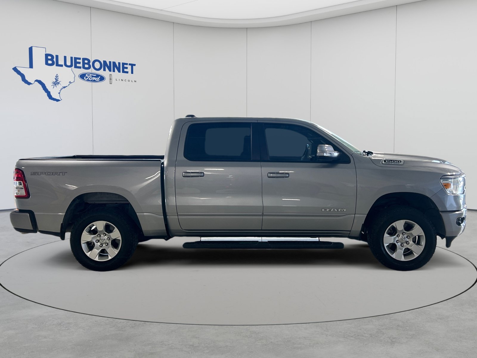 Used 2021 RAM 1500 Lone Star AWD/4WD image 4