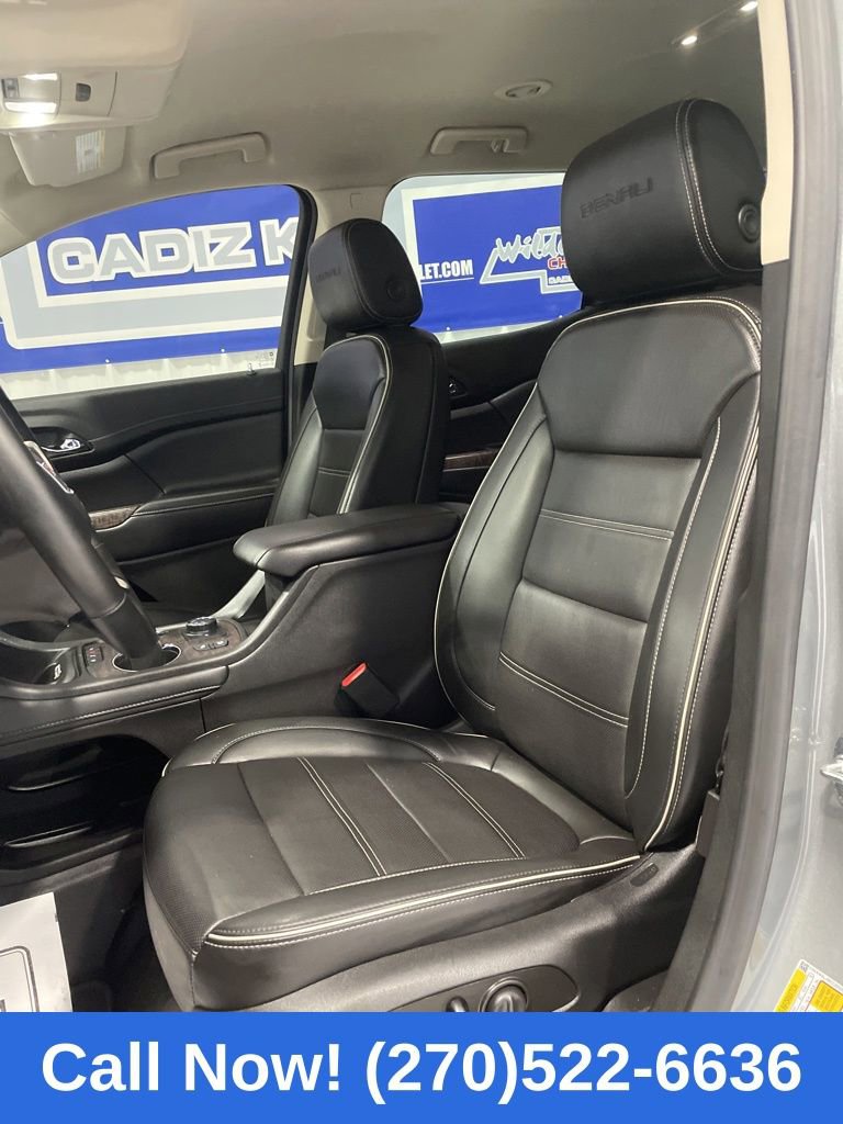 Used 2023 GMC Acadia Denali image 21