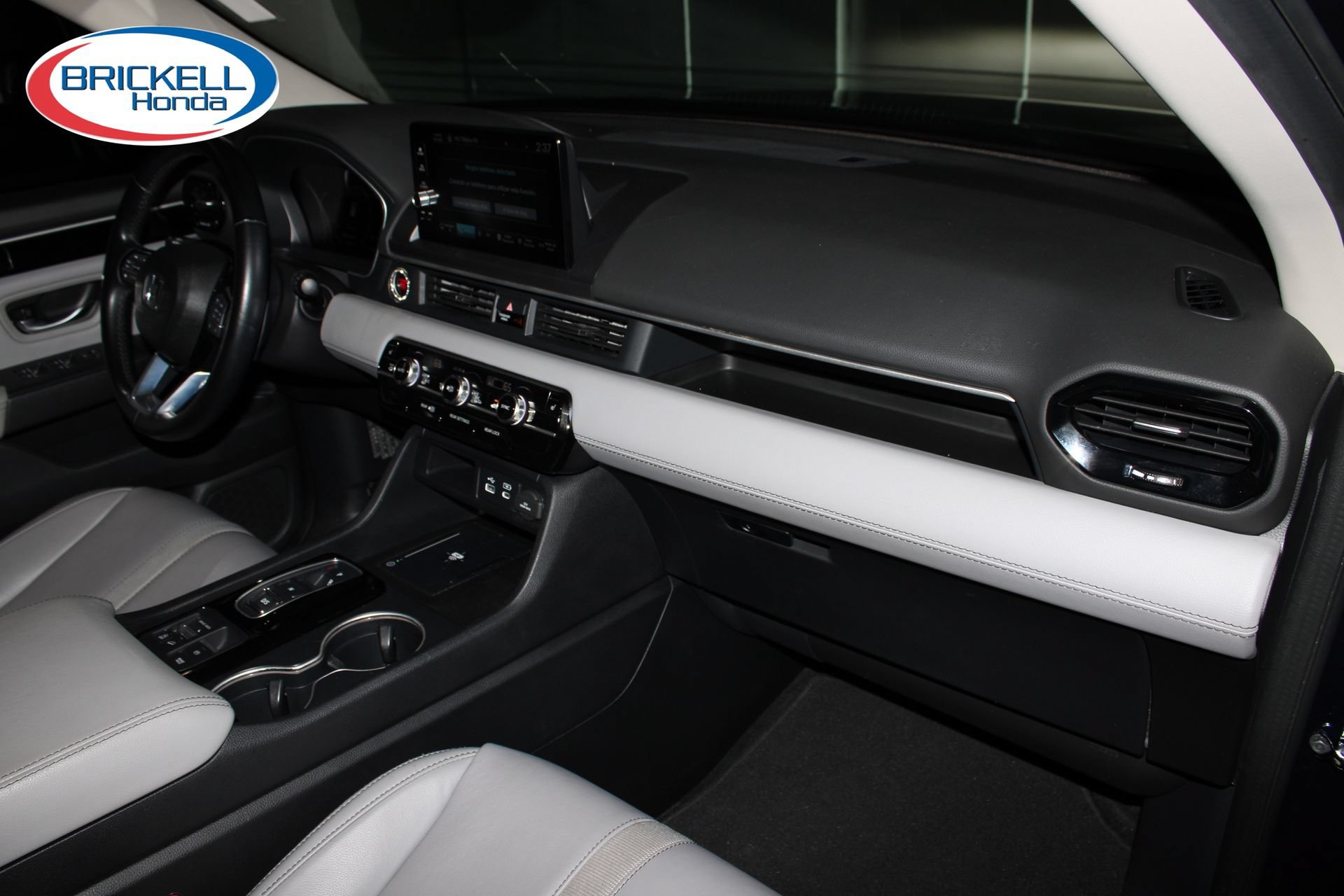Used 2023 Honda Pilot Touring image 14