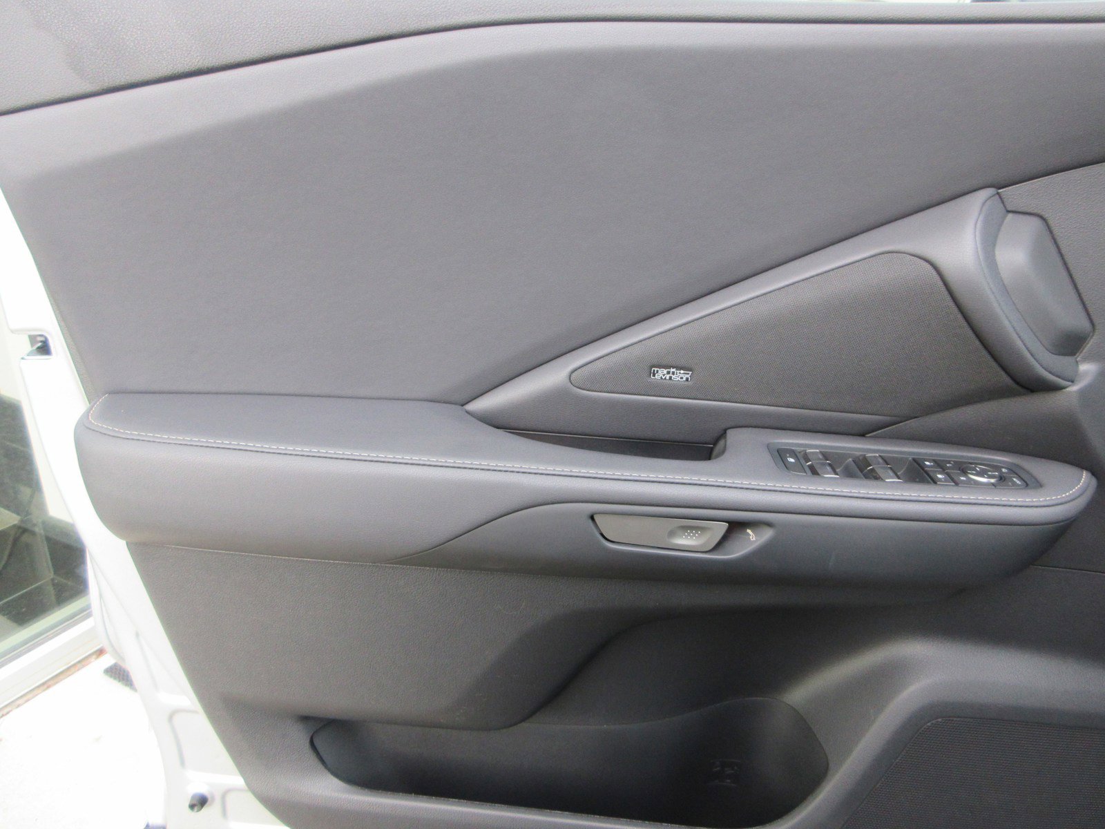 New 2025 Lexus TX 500h AWD image 27