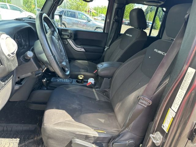Used 2014 Jeep Wrangler Unlimited Rubicon w/ Connectivity Group AWD/4WD image 8
