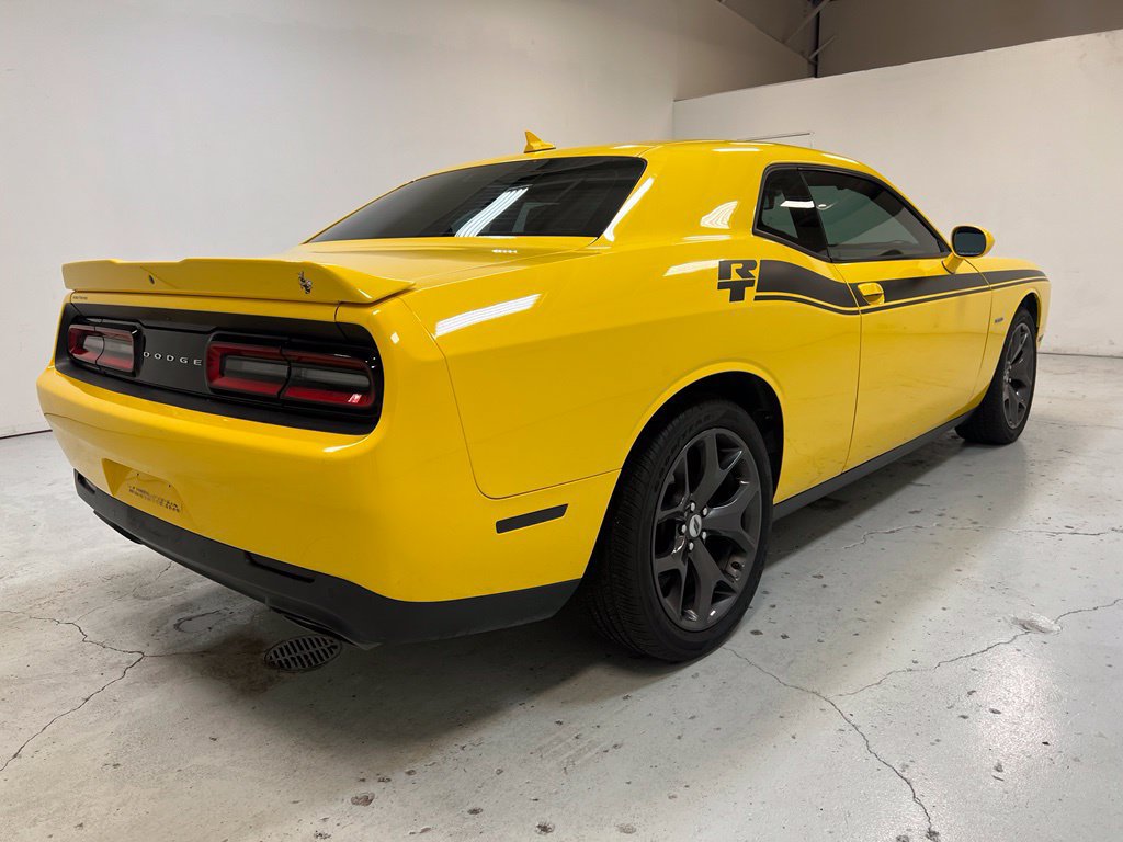 Used 2018 Dodge Challenger R/T Plus RWD image 9