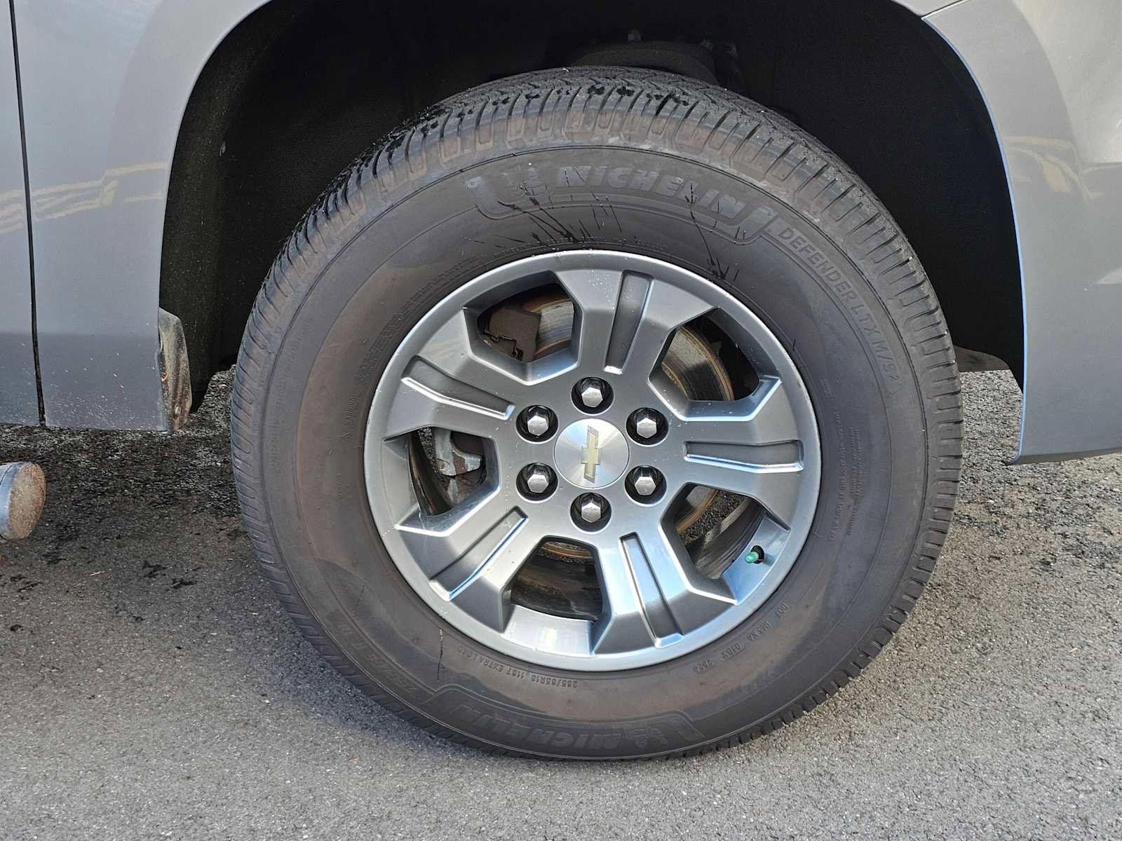 Used 2017 Chevrolet Tahoe LT image 9