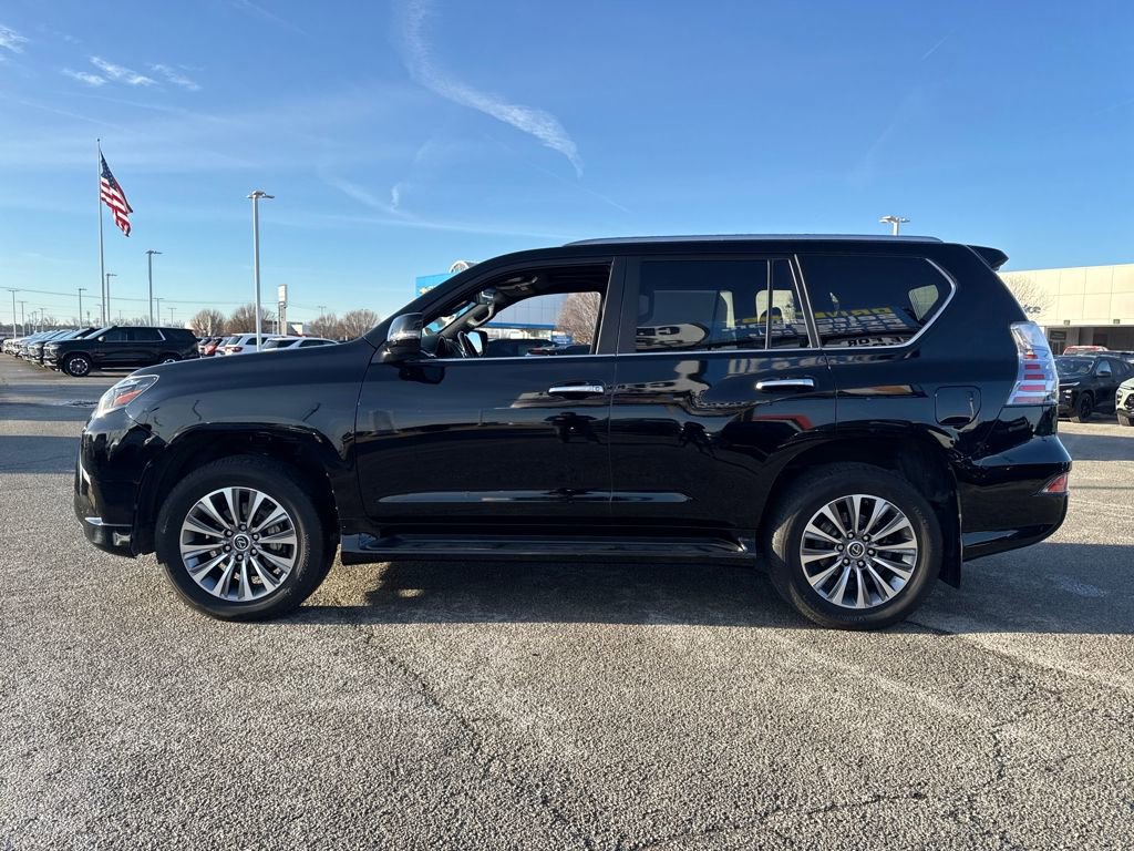 Used 2020 Lexus GX 460 Luxury image 3