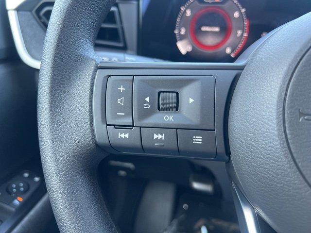 New 2026 Nissan Kicks SV image 10