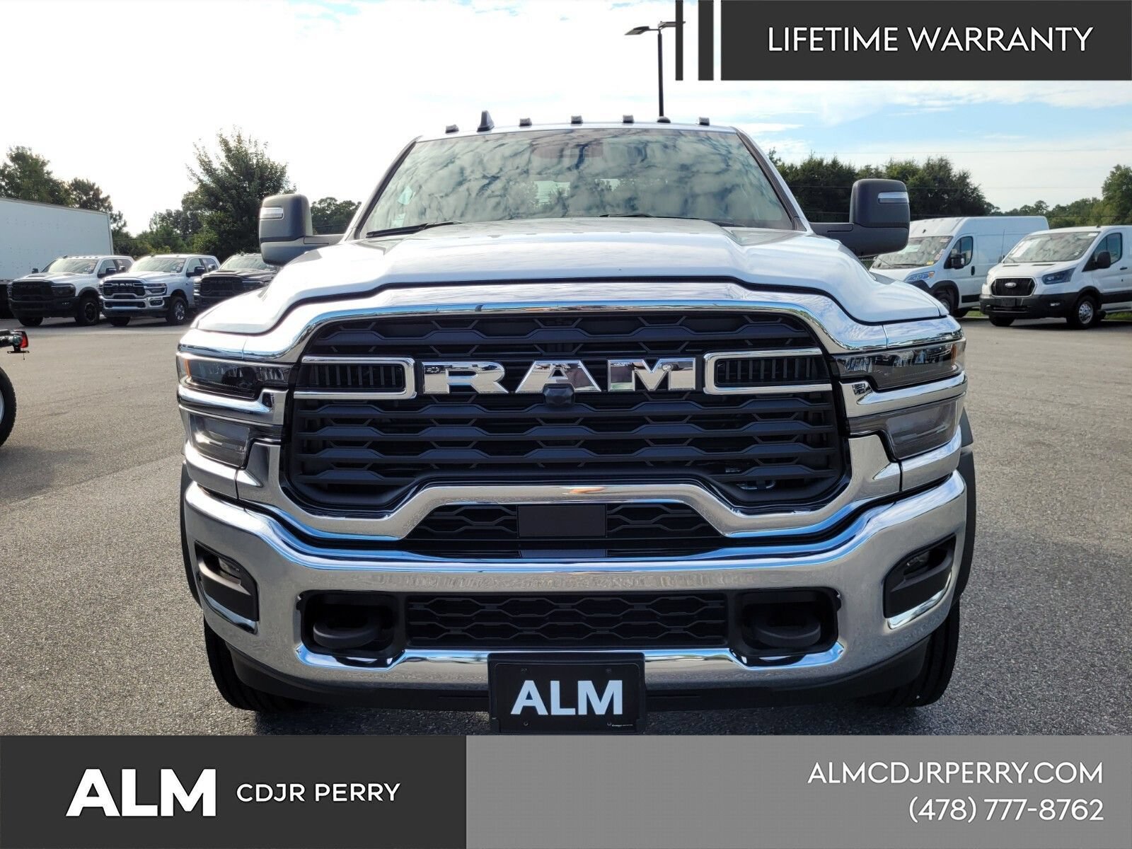 New 2025 RAM 4500 Tradesman w/ Safety Group AWD/4WD image 20