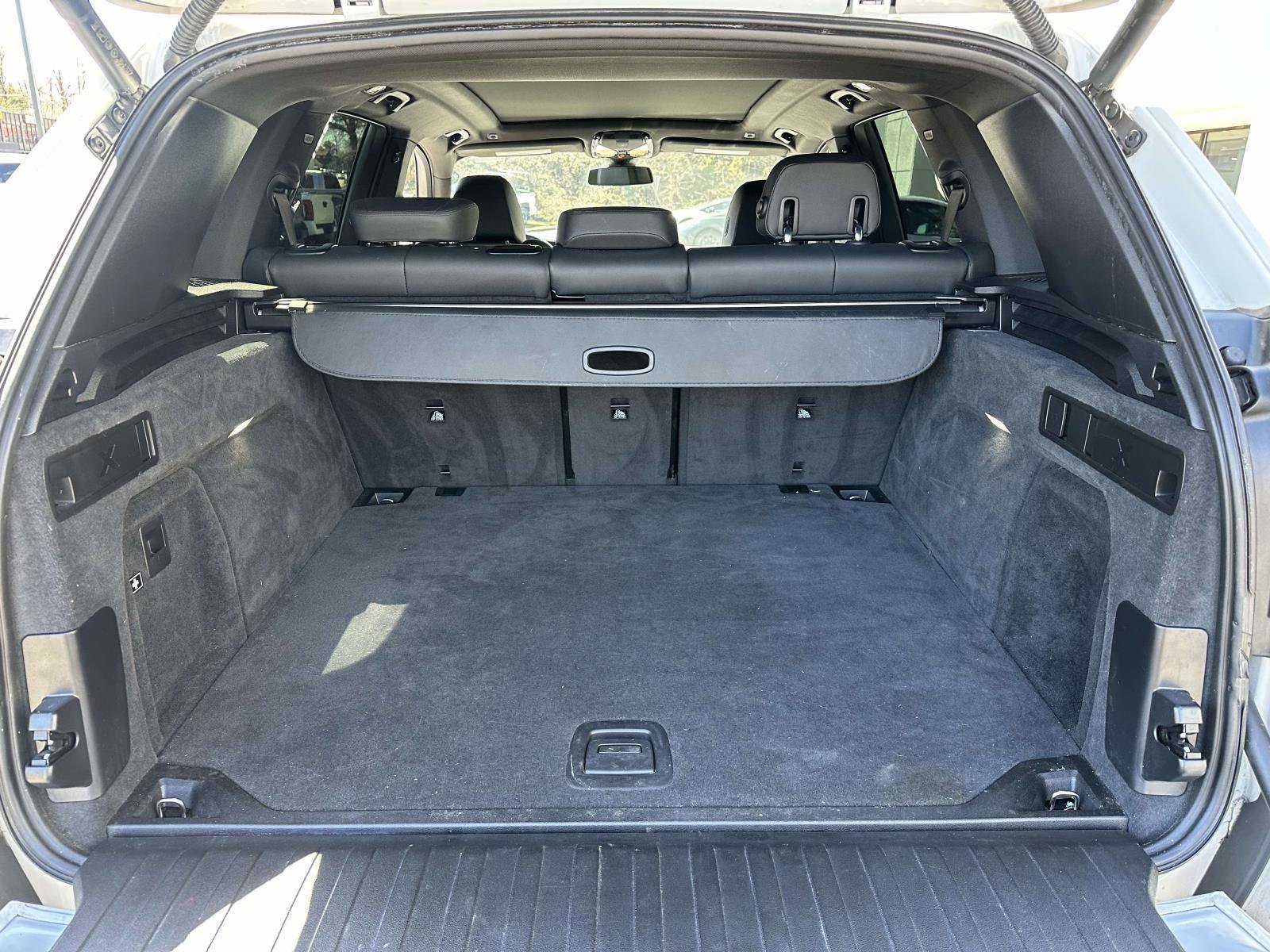 Used 2022 BMW X5 xDrive40i w/ Premium Package AWD/4WD image 12