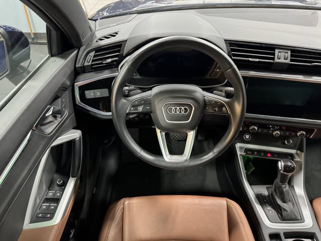 Used 2022 Audi Q3 2.0T Premium Plus AWD/4WD image 15