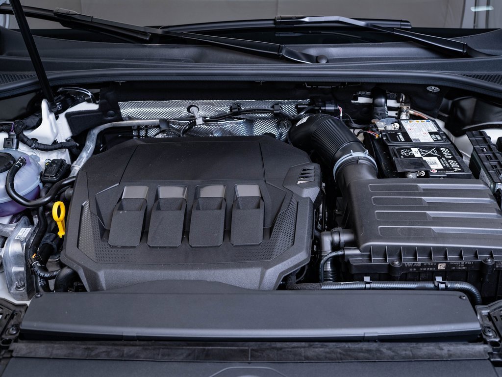 Certified 2025 Audi Q3 2.0T Premium Plus w/ Premium Plus Package image 42