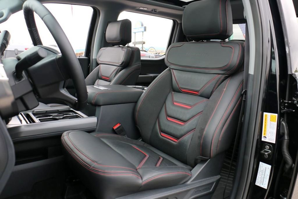 New 2026 Ford F250 Lariat w/ Black Appearance Package AWD/4WD image 25