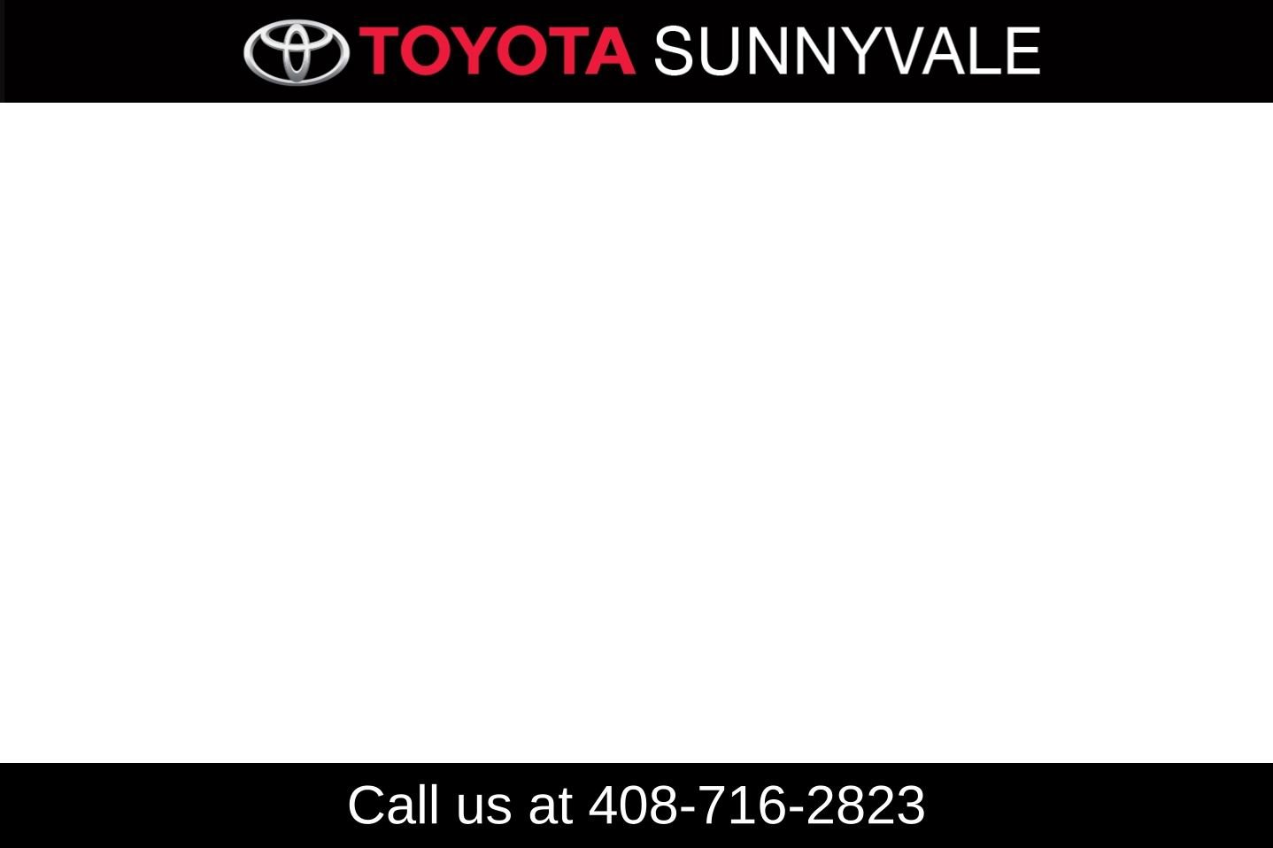 Used 2023 Toyota Prius XLE image 32