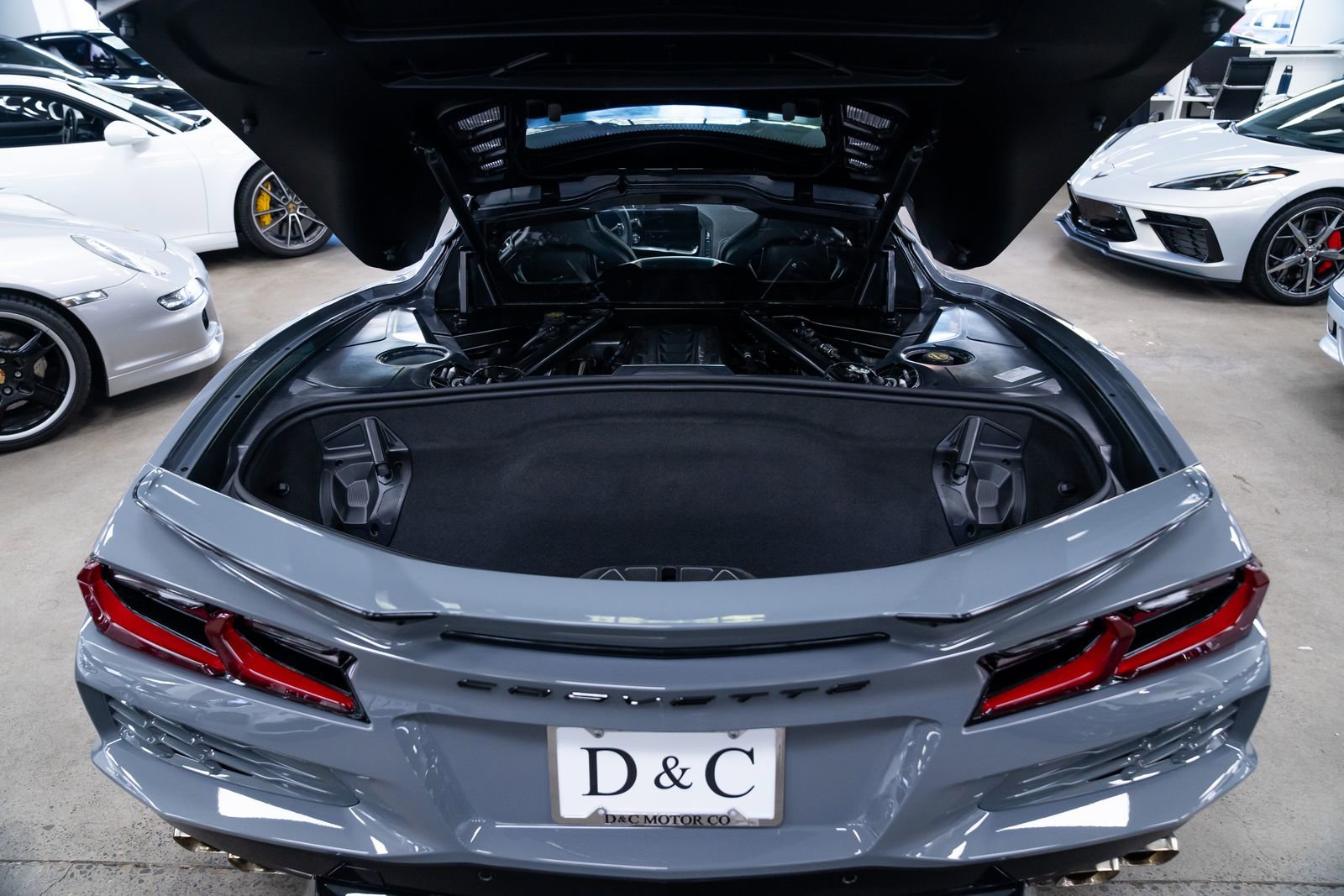 Used 2025 Chevrolet Corvette E-Ray w/ ZER Performance Package AWD/4WD image 9