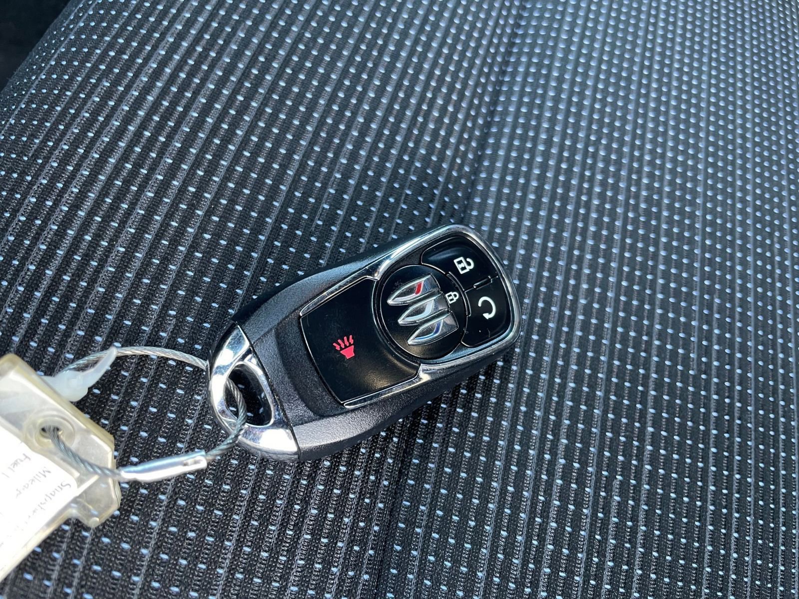 Used 2025 Buick Envista Preferred image 24