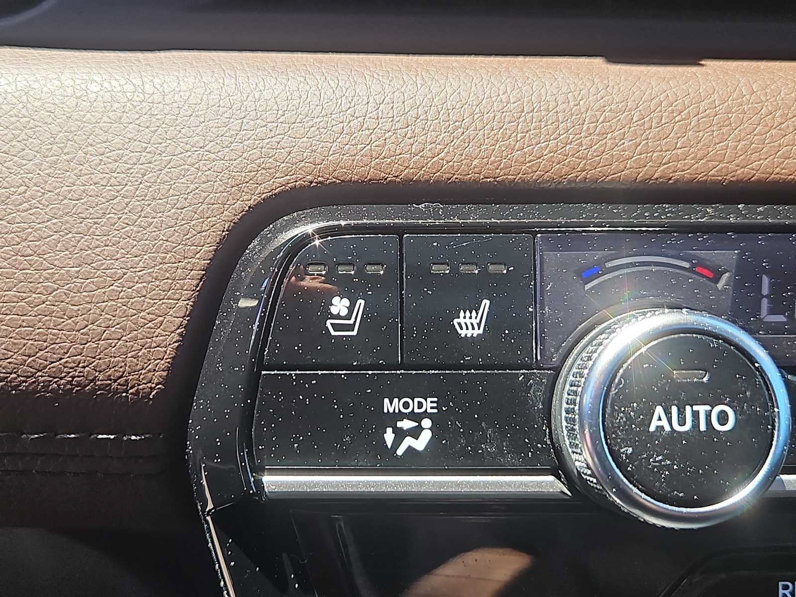 Certified 2023 Honda Pilot Elite image 21