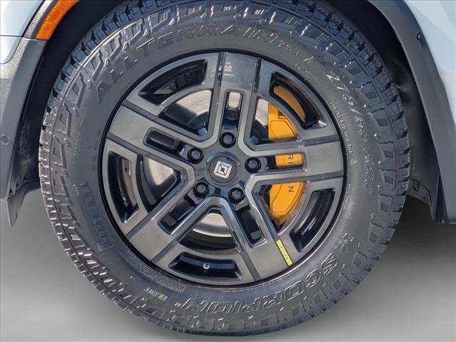 Used 2022 Rivian R1S Launch Edition image 27