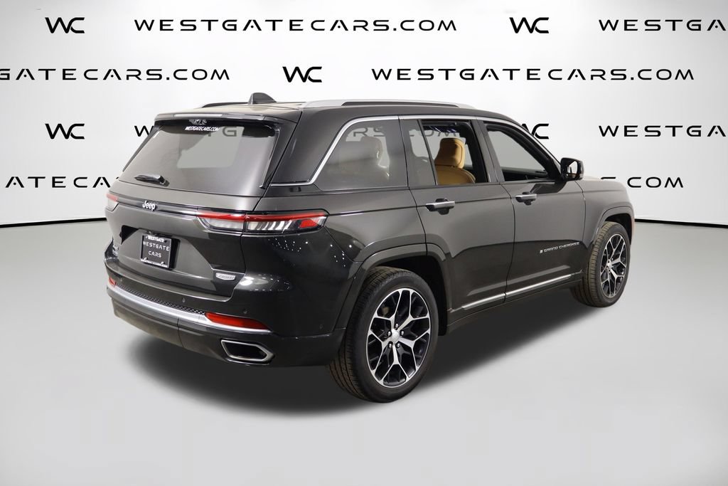 Used 2023 Jeep Grand Cherokee Summit AWD/4WD image 58