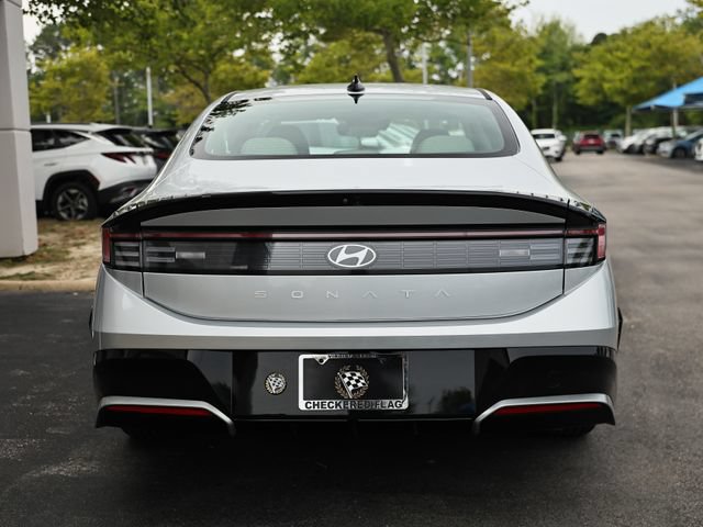 Used 2024 Hyundai Sonata SEL FWD image 10