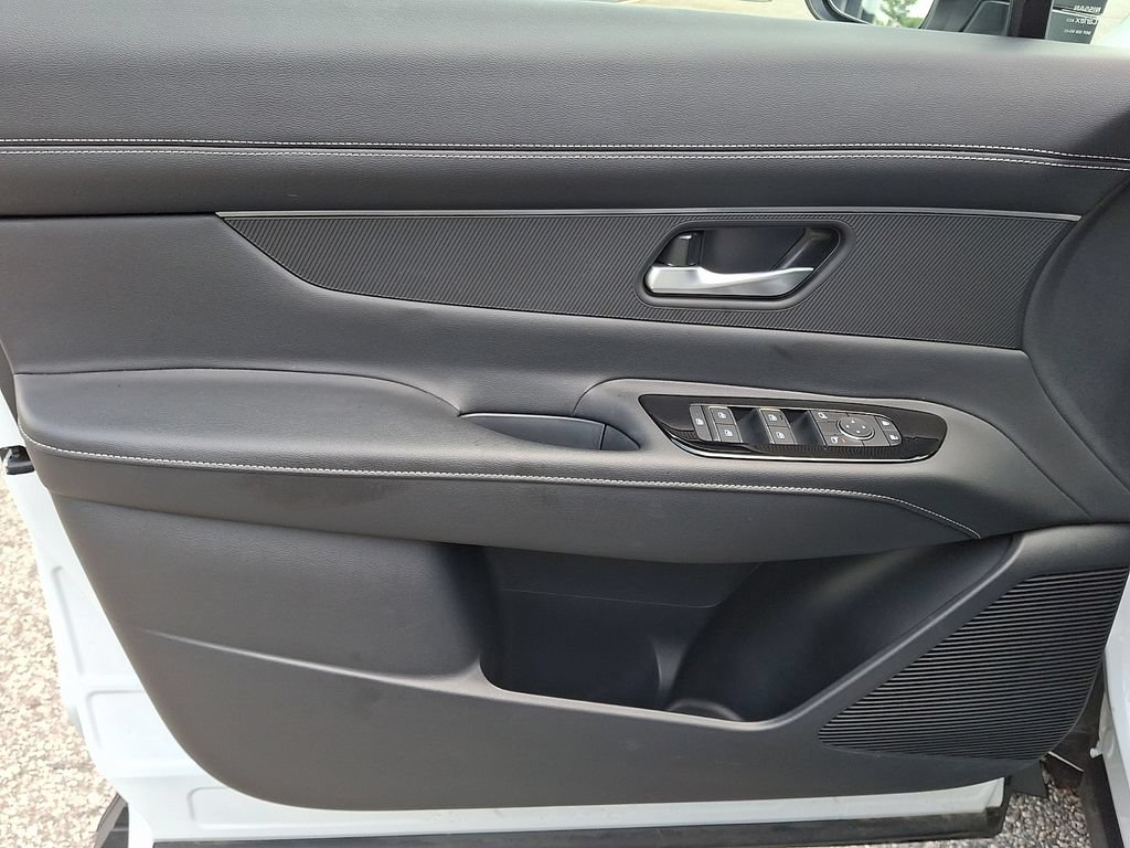 Certified 2025 Nissan Murano SV AWD/4WD image 14