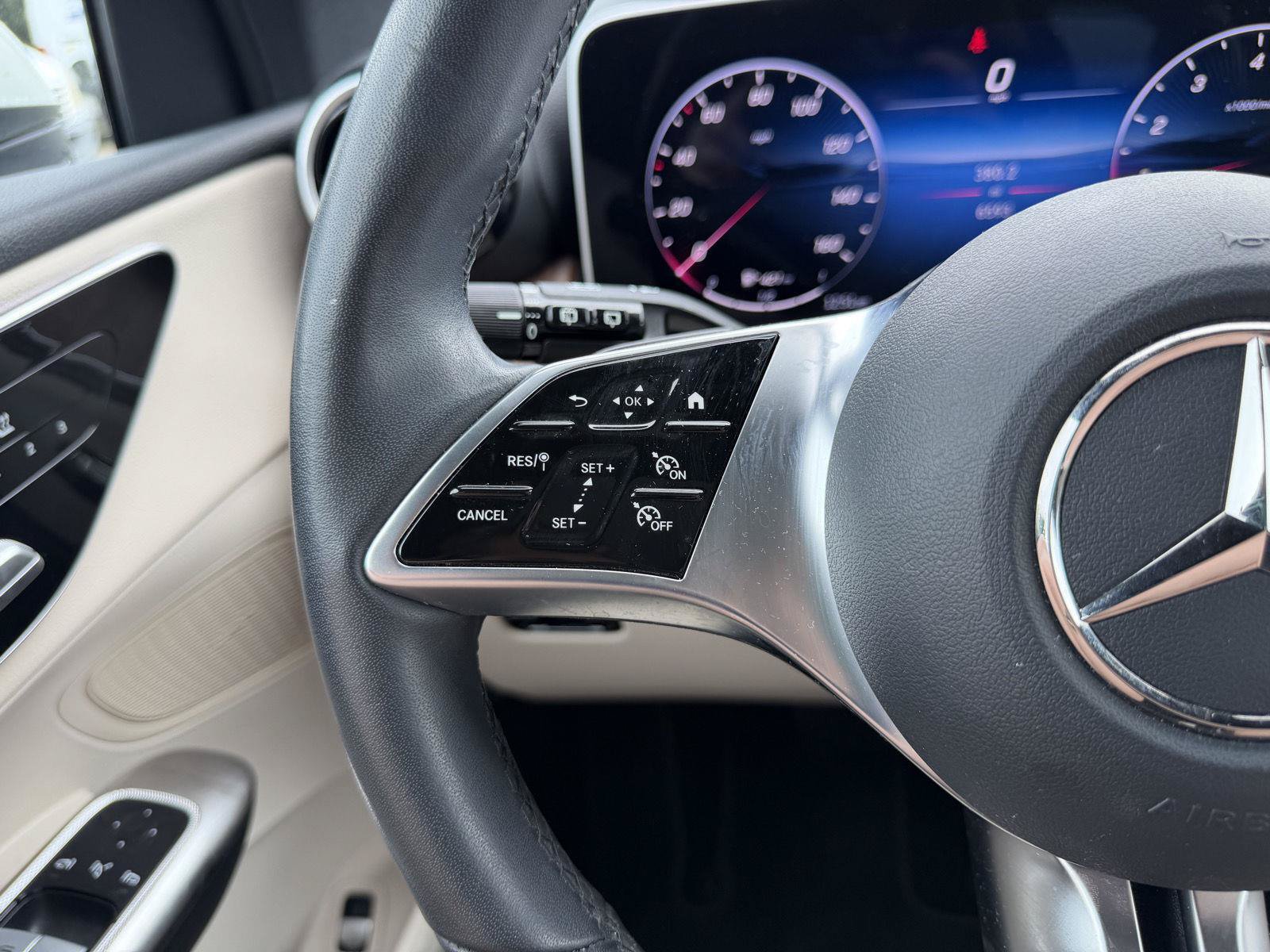 Certified 2026 Mercedes-Benz GLC 300 4MATIC image 11