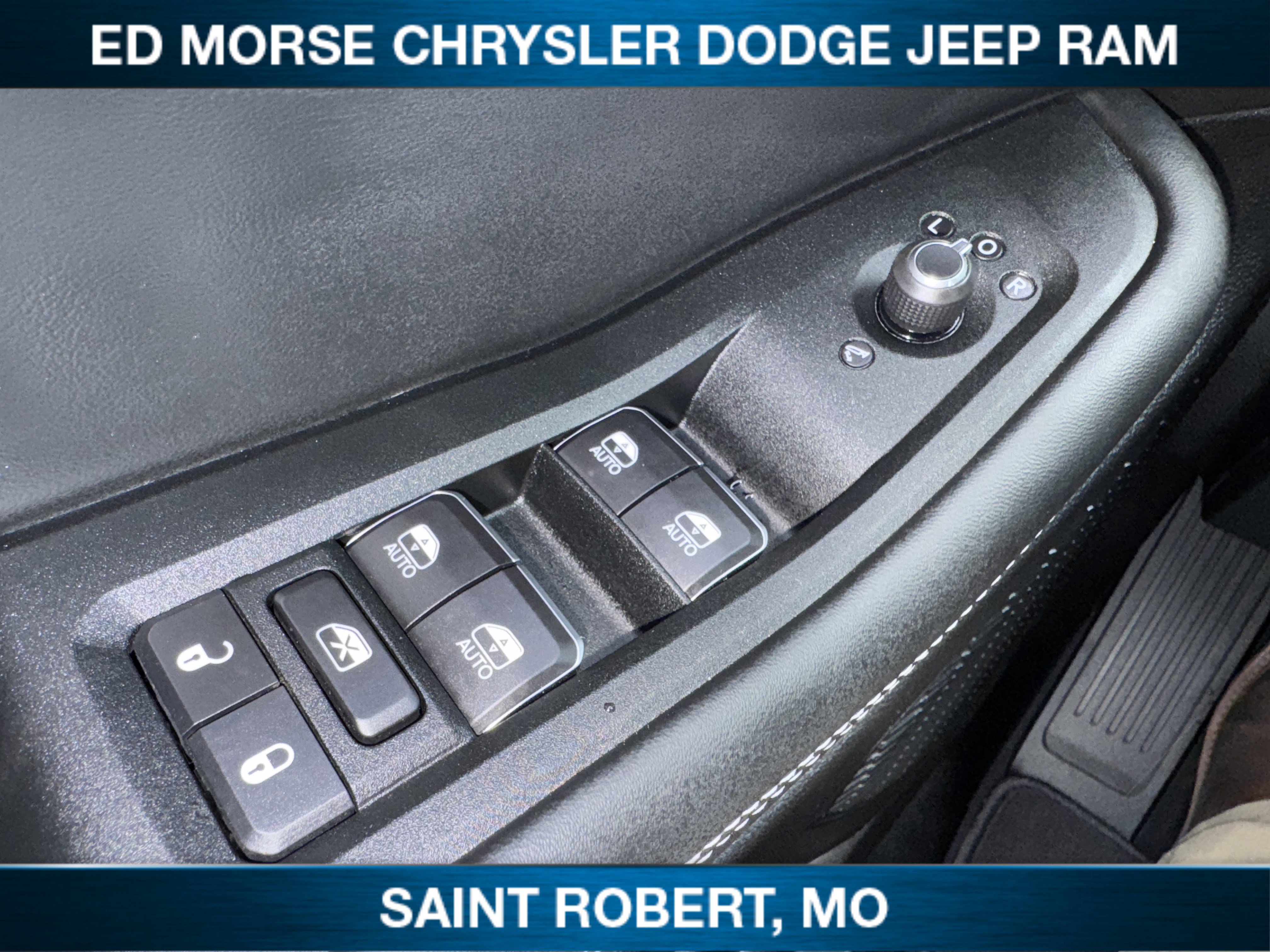 New 2025 Jeep Grand Cherokee L Overland w/ Luxury Tech Group IV image 21