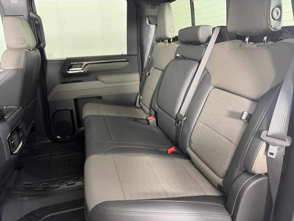 Used 2026 Chevrolet Silverado 2500 ZR2 w/ LPO, Dark Essentials Package AWD/4WD image 13