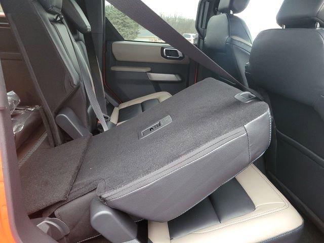 Used 2023 Ford Bronco Wildtrak image 25