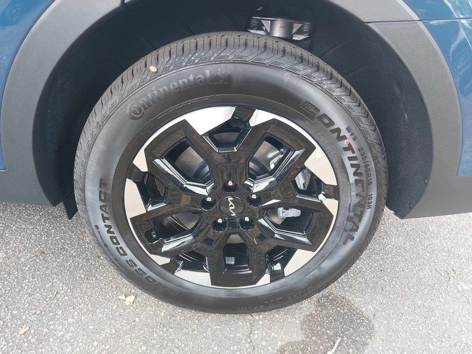 New 2026 Kia Sorento S FWD image 32