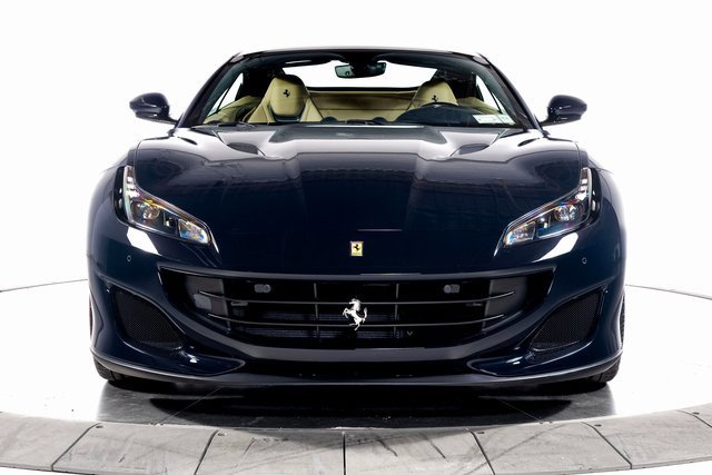 Used 2019 Ferrari Portofino image 14