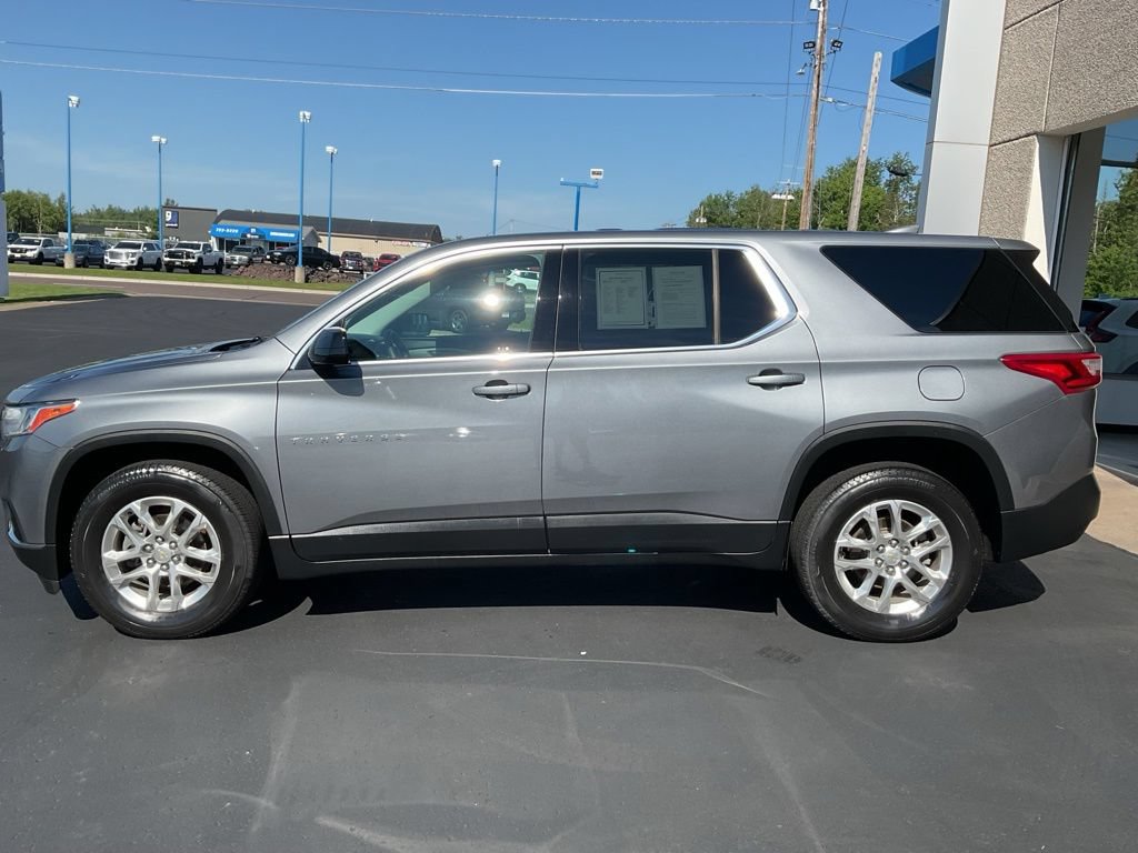 Used 2020 Chevrolet Traverse LS w/ LPO, Floor Liner Package AWD/4WD image 8