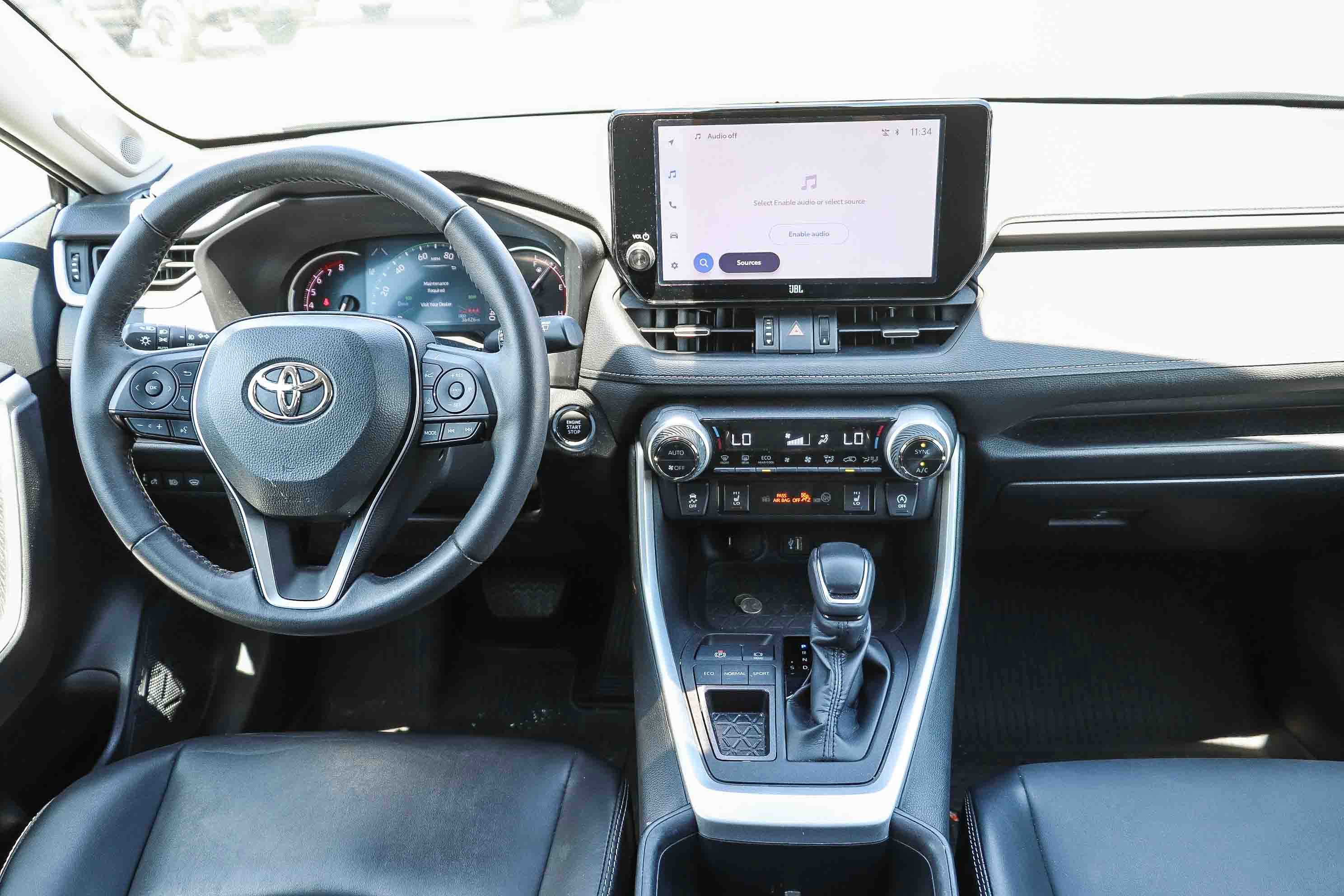Used 2023 Toyota RAV4 XLE Premium FWD image 13