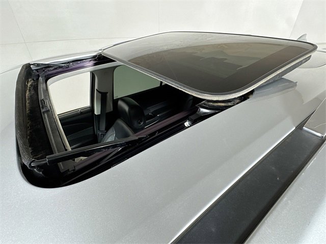 Used 2019 Chevrolet Traverse Premier w/ LPO, Blackout Package image 21