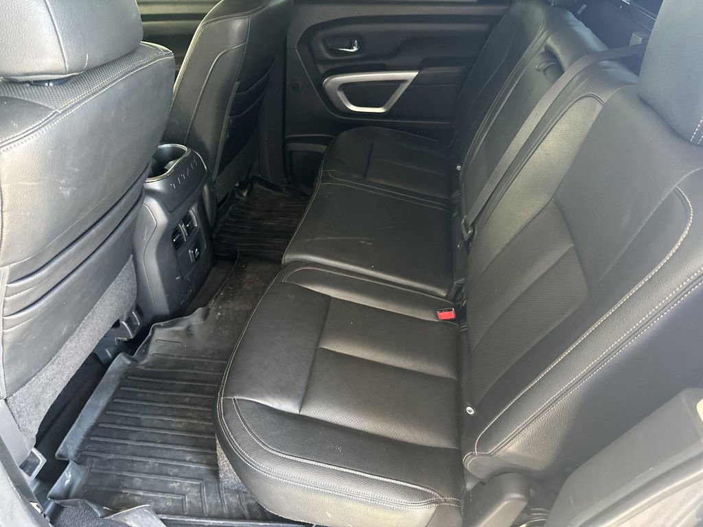 Used 2017 Nissan Titan SL image 29