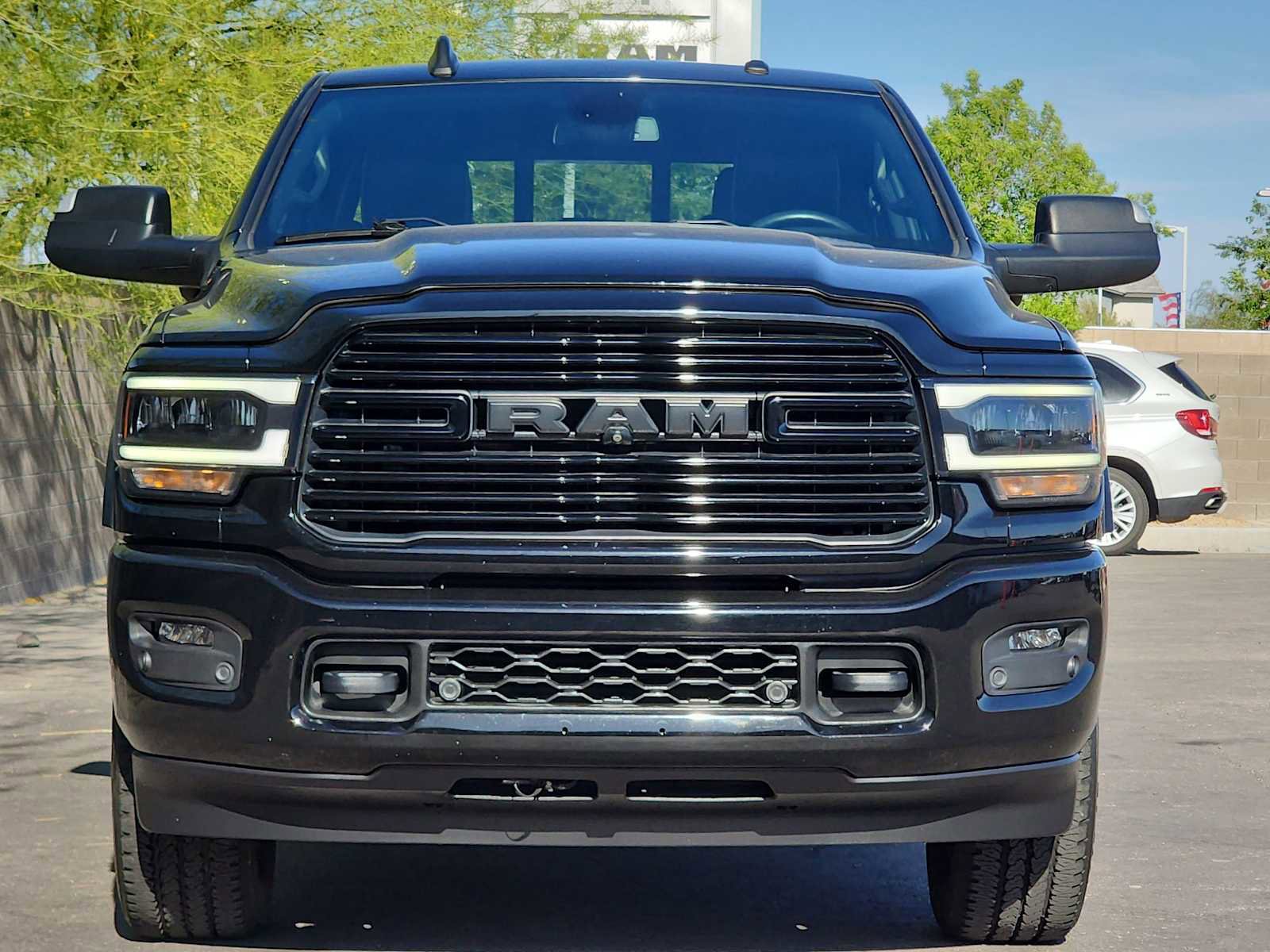 Used 2022 RAM 2500 Laramie AWD/4WD image 4