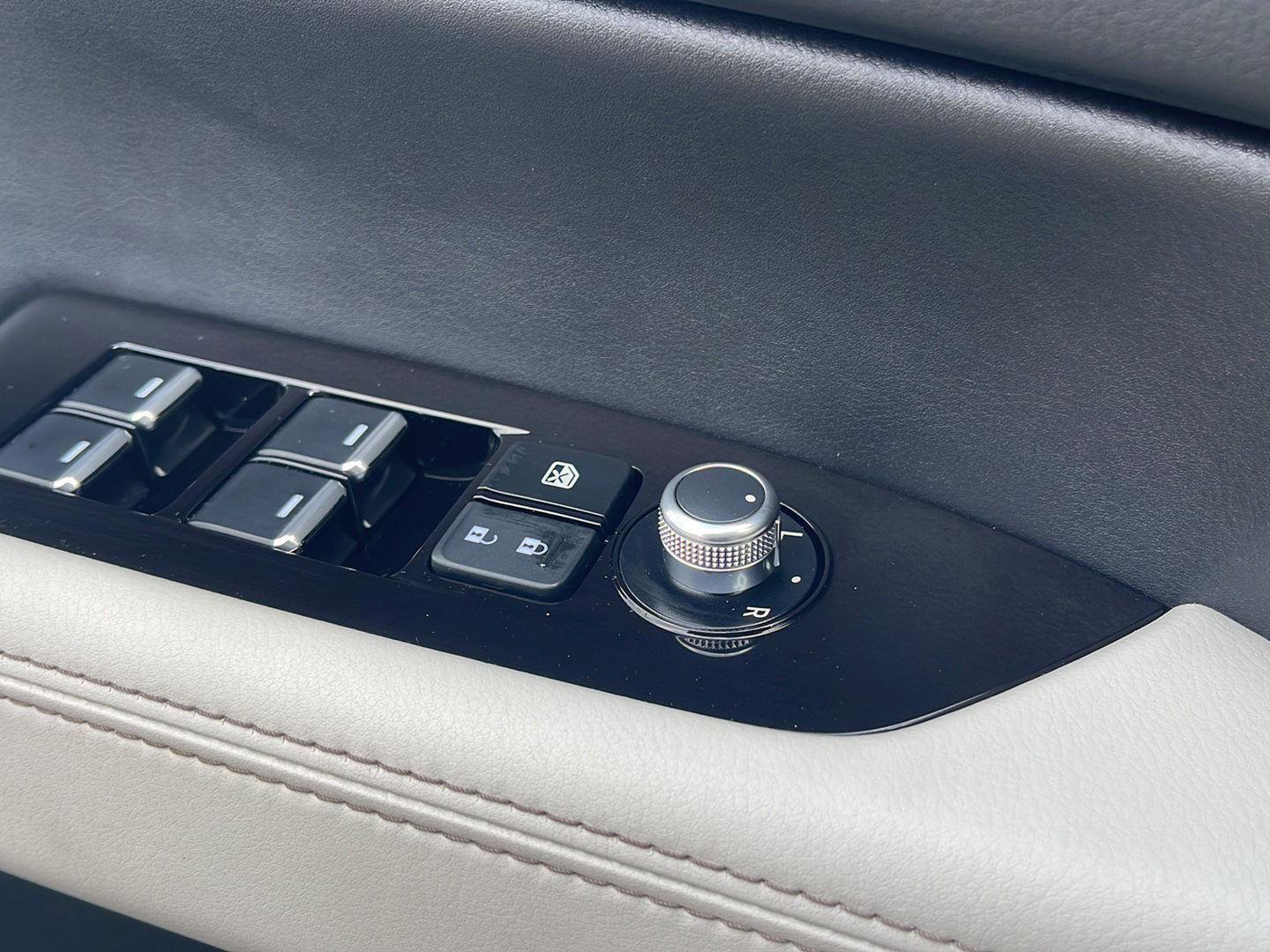 Used 2023 MAZDA CX-5 AWD 2.5 S w/ Premium Package image 19