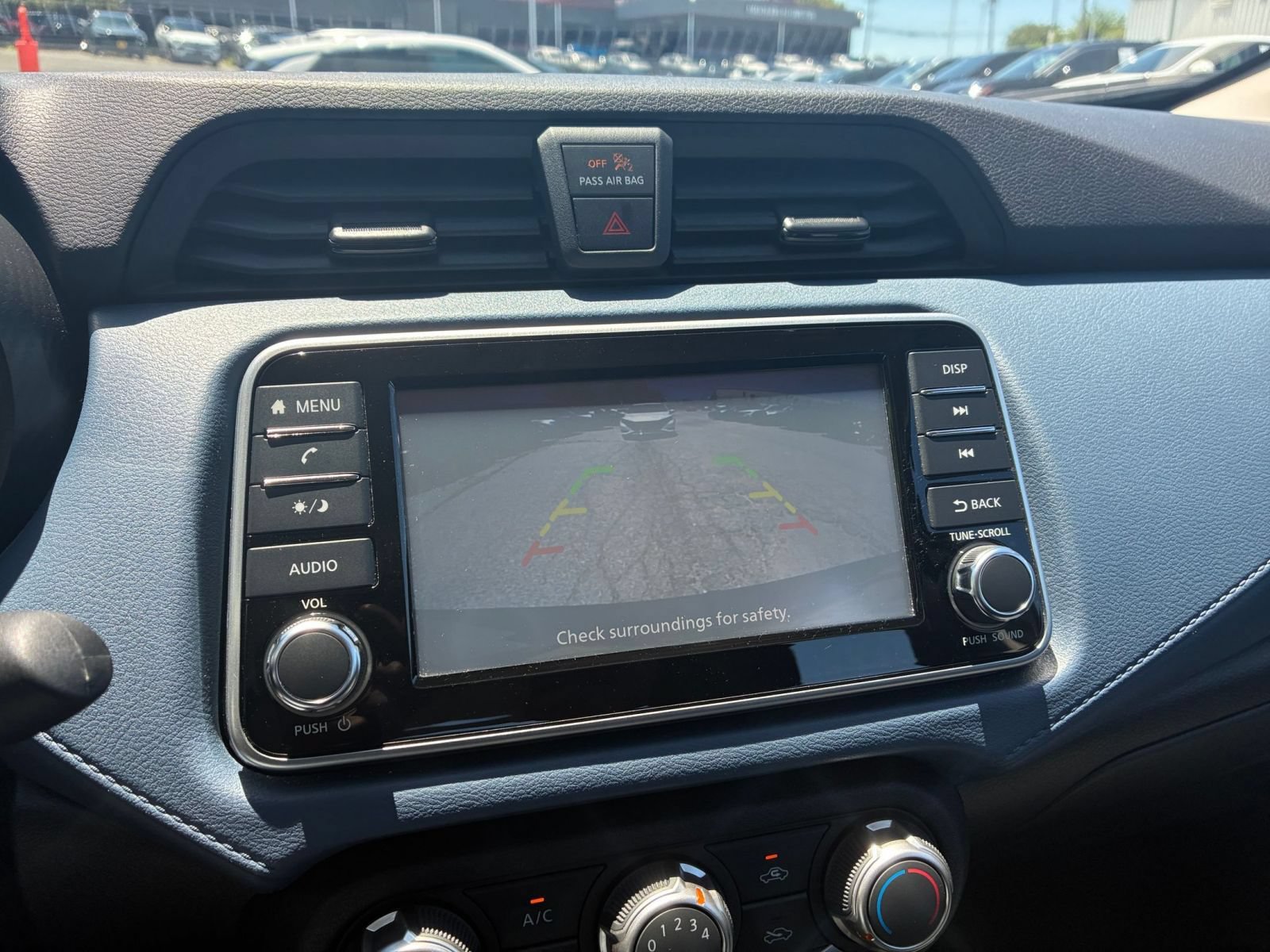 Used 2025 Nissan Versa SV FWD image 20