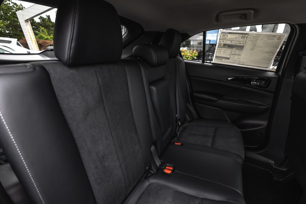 New 2026 Mitsubishi Eclipse Cross SE AWD/4WD image 31