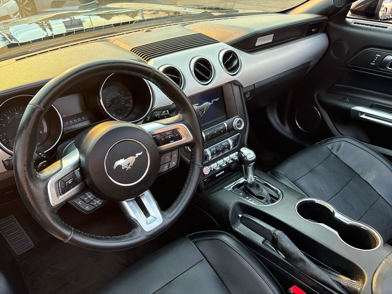 Used 2016 Ford Mustang Premium RWD image 6
