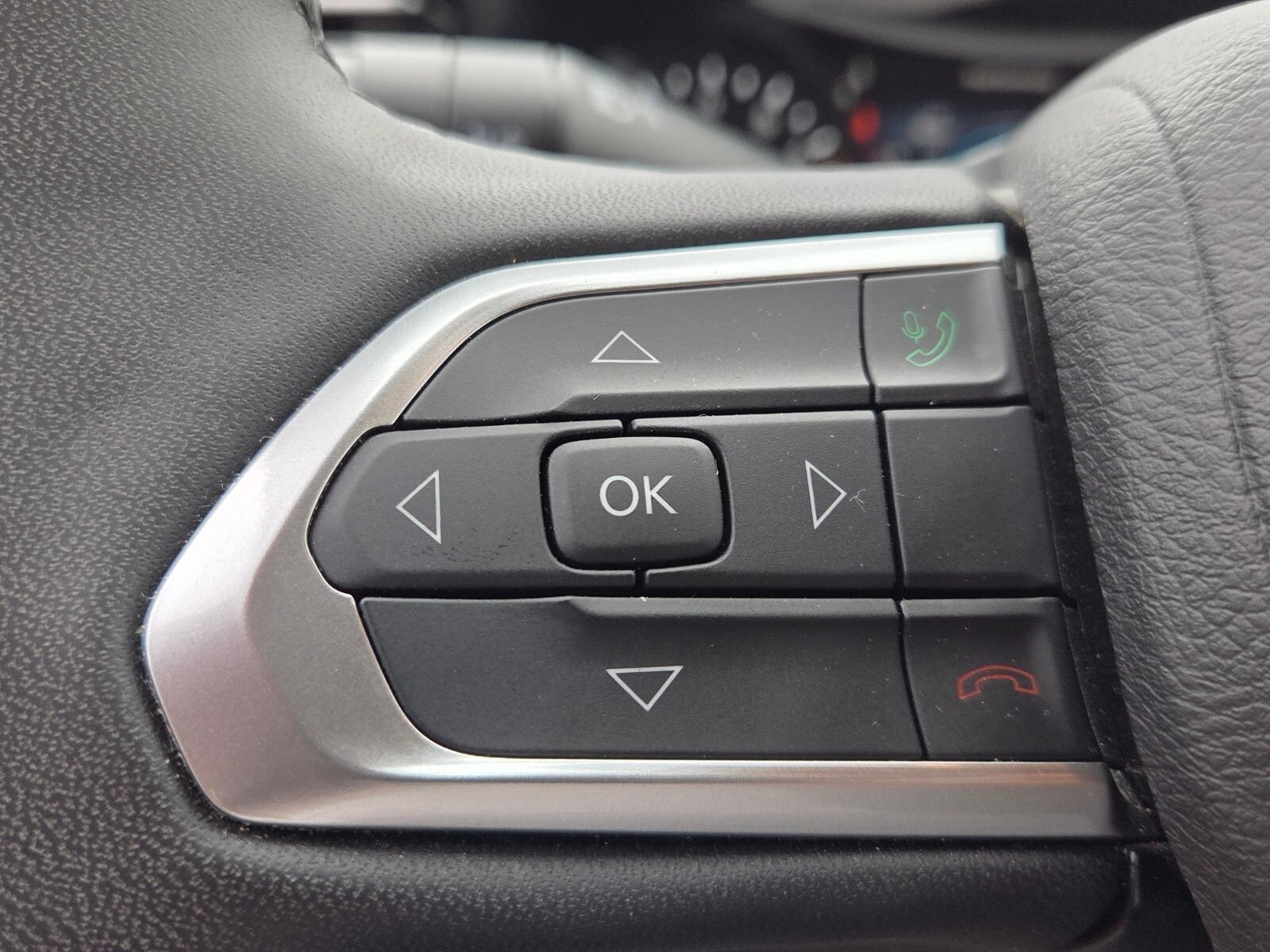 Used 2025 Jeep Compass Limited AWD/4WD image 25