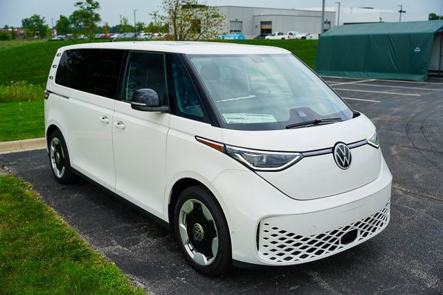 New 2025 Volkswagen ID. Buzz Pro S image 46