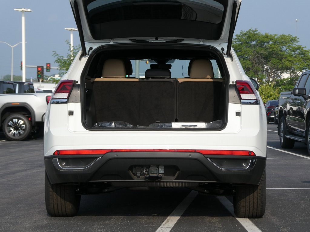 New 2025 Volkswagen Atlas Cross Sport SE image 23