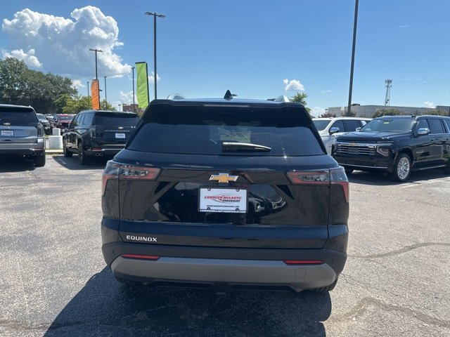 New 2026 Chevrolet Equinox LT image 4