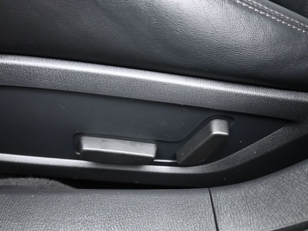 Used 2018 MAZDA MAZDA6 Touring image 12