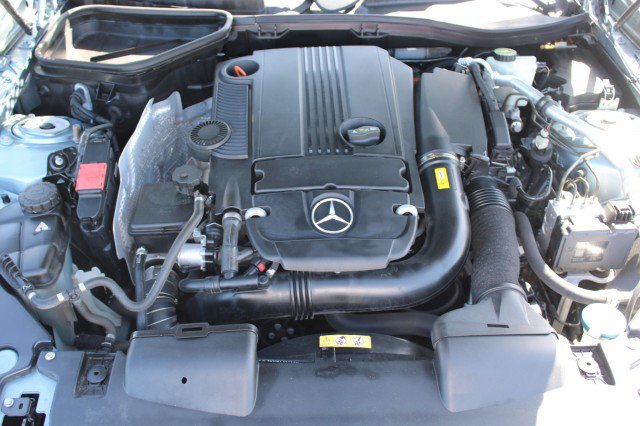 Used 2013 Mercedes-Benz SLK 250 image 40