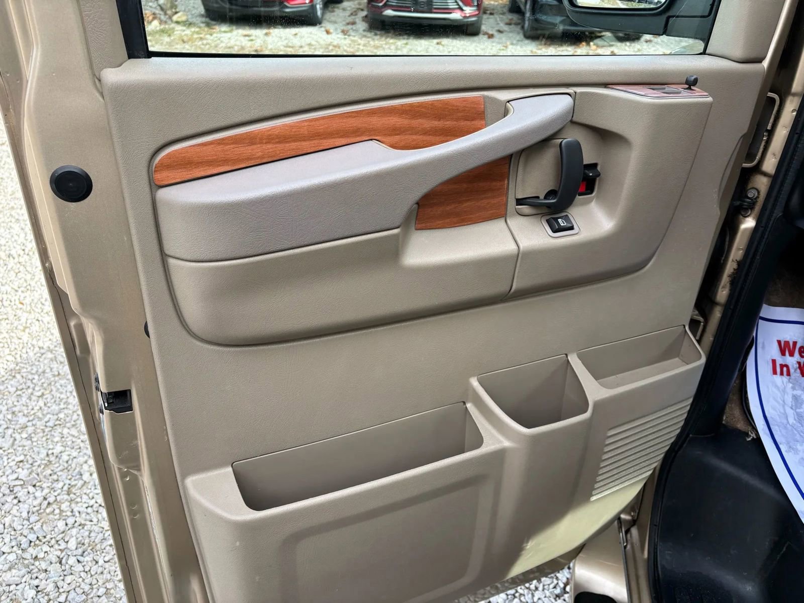 Used 2012 Chevrolet Express 2500 w/ Power Package image 53