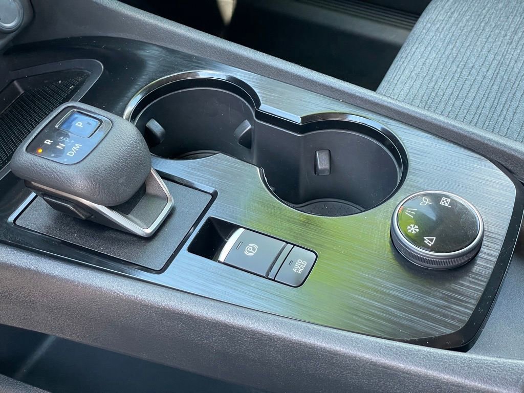 Certified 2023 Nissan Rogue S image 18