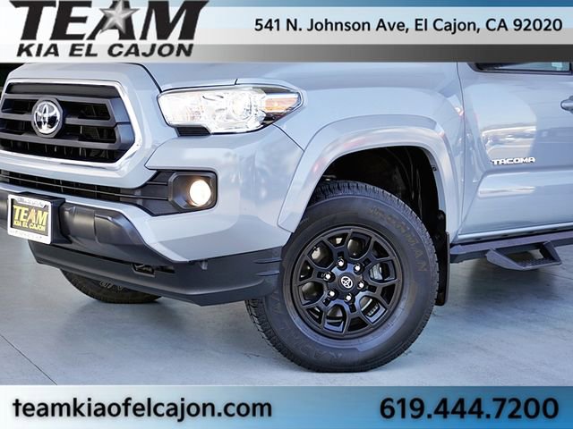 Used 2021 Toyota Tacoma SR5 RWD image 3