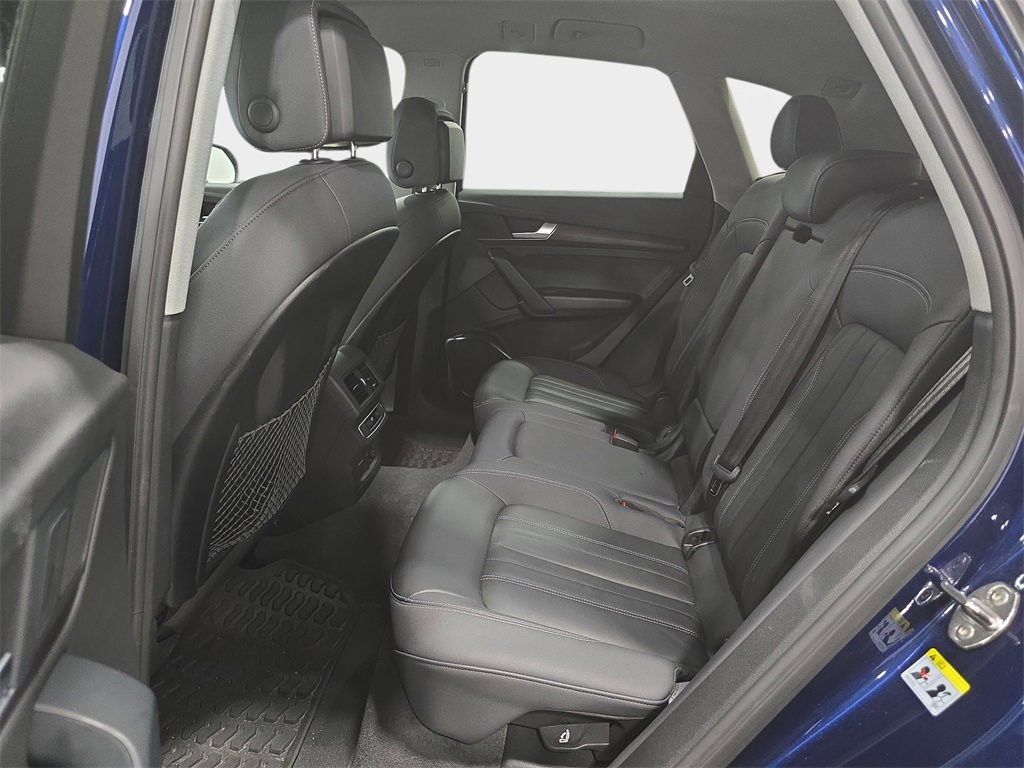 Used 2022 Audi Q5 2.0T Premium image 12