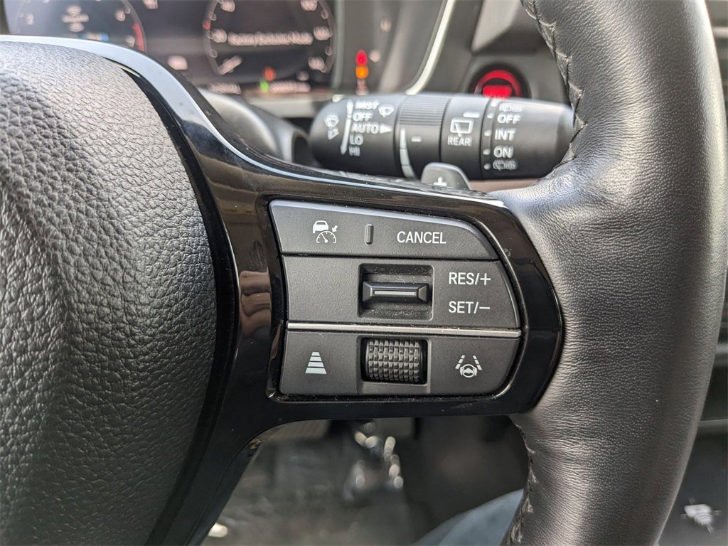 Used 2024 Honda Pilot Elite image 14