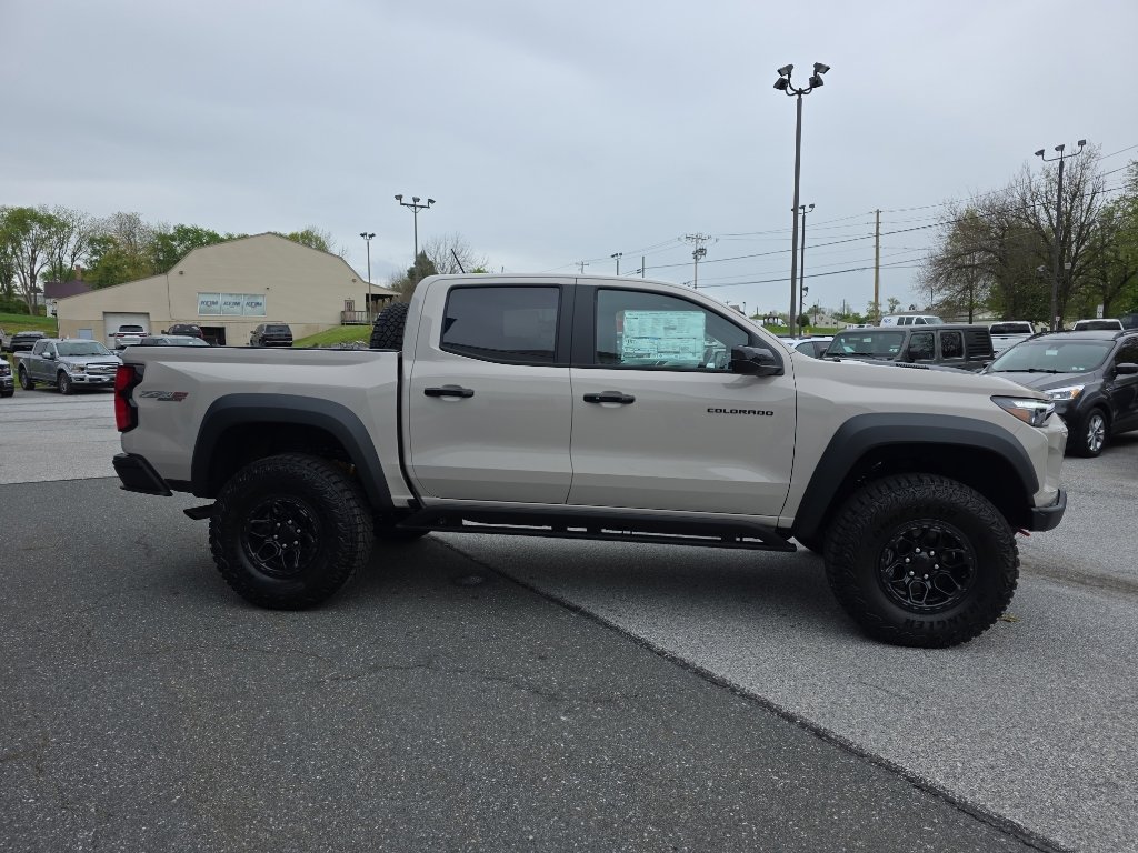 New 2026 Chevrolet Colorado ZR2 w/ ZR2 Bison Edition AWD/4WD image 4