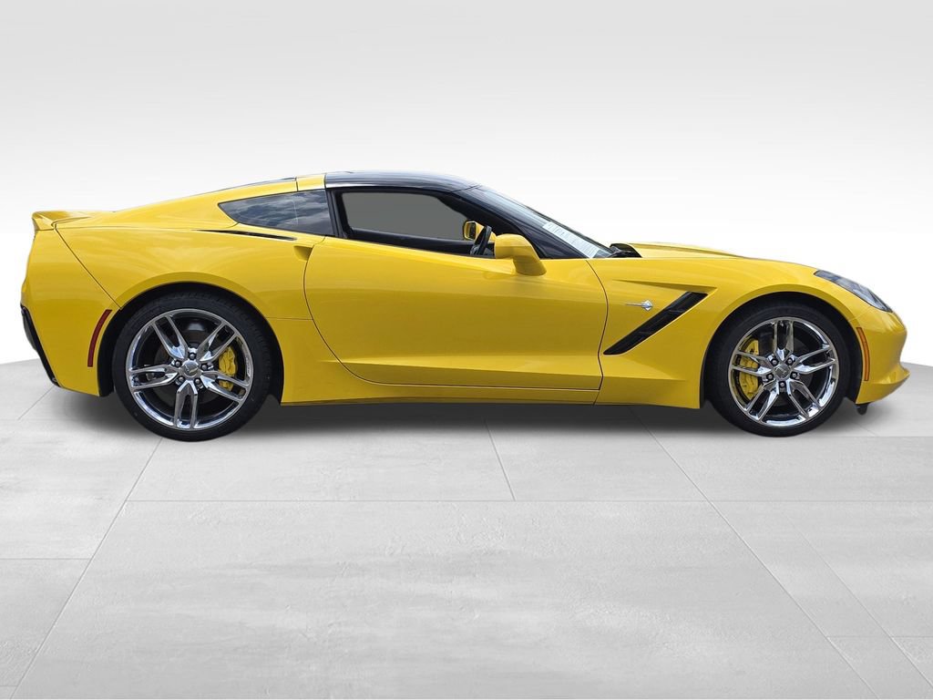 Used 2015 Chevrolet Corvette Stingray Coupe w/ 2LT Preferred Equipment Group RWD image 5